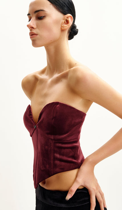 Camisetas y Blusas elegantes para mujer colección laiagasteiz