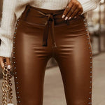 Sabina Pantalón elegante femenino detalle tela