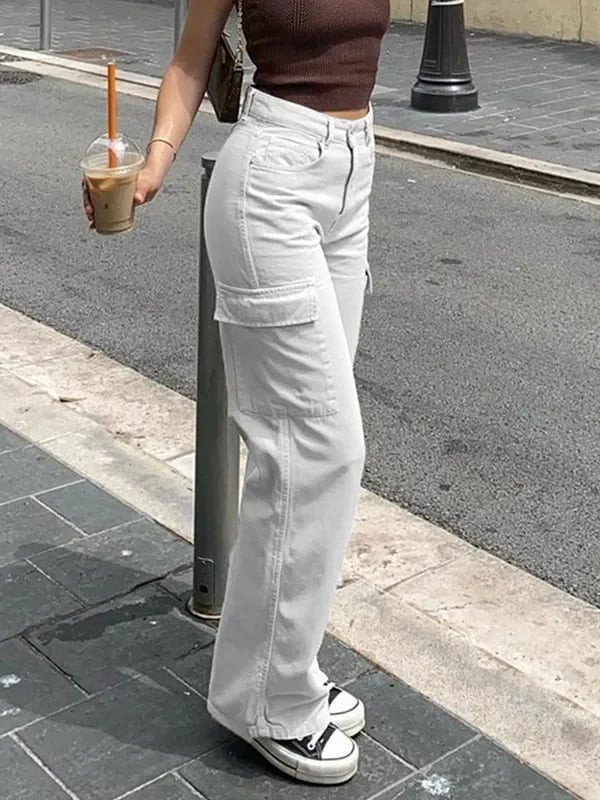 Iria Pantalón Cargo Corte Recto detalle de los bolsillos