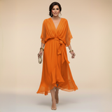 Monica | Vestido de chiffon con escote en V