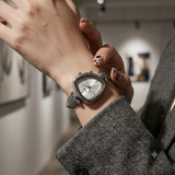 Lara | Reloj geométrico