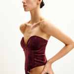 Verónica Top corsé terciopelo escote bajo color claret vista lateral