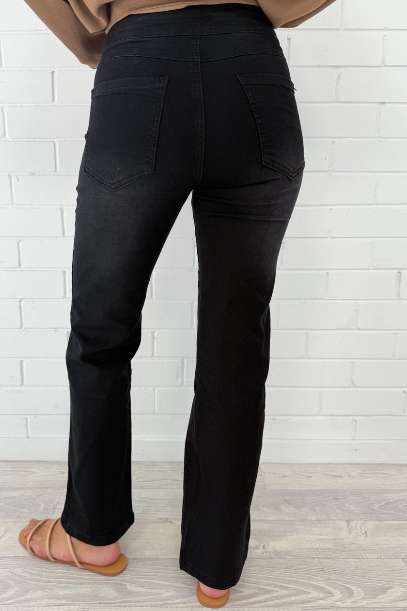 Ester Vaqueros Denim Azul look femenino moderno