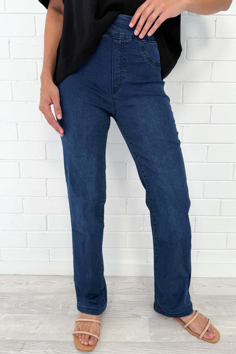 Ester Vaqueros Denim Azul vista frontal