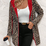 Abrigo reversible con capucha y estampado de leopardo