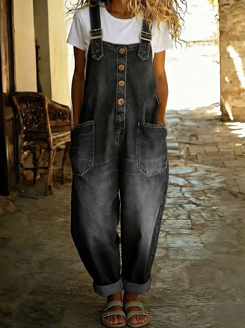 Rocio | Mono vaquero casual con hebilla ajustable.
