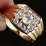 Vintage gold ring with zircon layers
