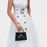 Diana Vestido Camisero Midi a Rayas vista frontal  Image 2 Diana Vestido Camisero Midi a Rayas vista lateral  Image 3 Diana Vestido Camisero Midi a Rayas vista trasera  Image 4 Diana Vestido Camisero Midi a Rayas detalle cintura anudada  Image 5 Diana Vestido Camisero Midi a Rayas detalle estampado rayas  Image 6 Diana Vestido Camisero Midi a Rayas look femenino elegante