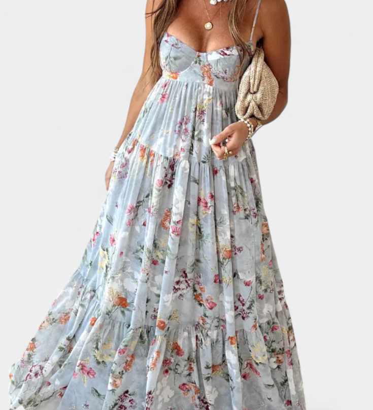 Jimena Vestido Floral con Espalda Abierta vista frontal  Image 2 Jimena Vestido Floral con Espalda Abierta vista lateral  Image 3 Jimena Vestido Floral con Espalda Abierta vista trasera  Image 4 Jimena Vestido Floral con Espalda Abierta detalle tirantes  Image 5 Jimena Vestido Floral con Espalda Abierta detalle estampado  Image 6 Jimena Vestido Floral con Espalda Abierta look femenino elegante