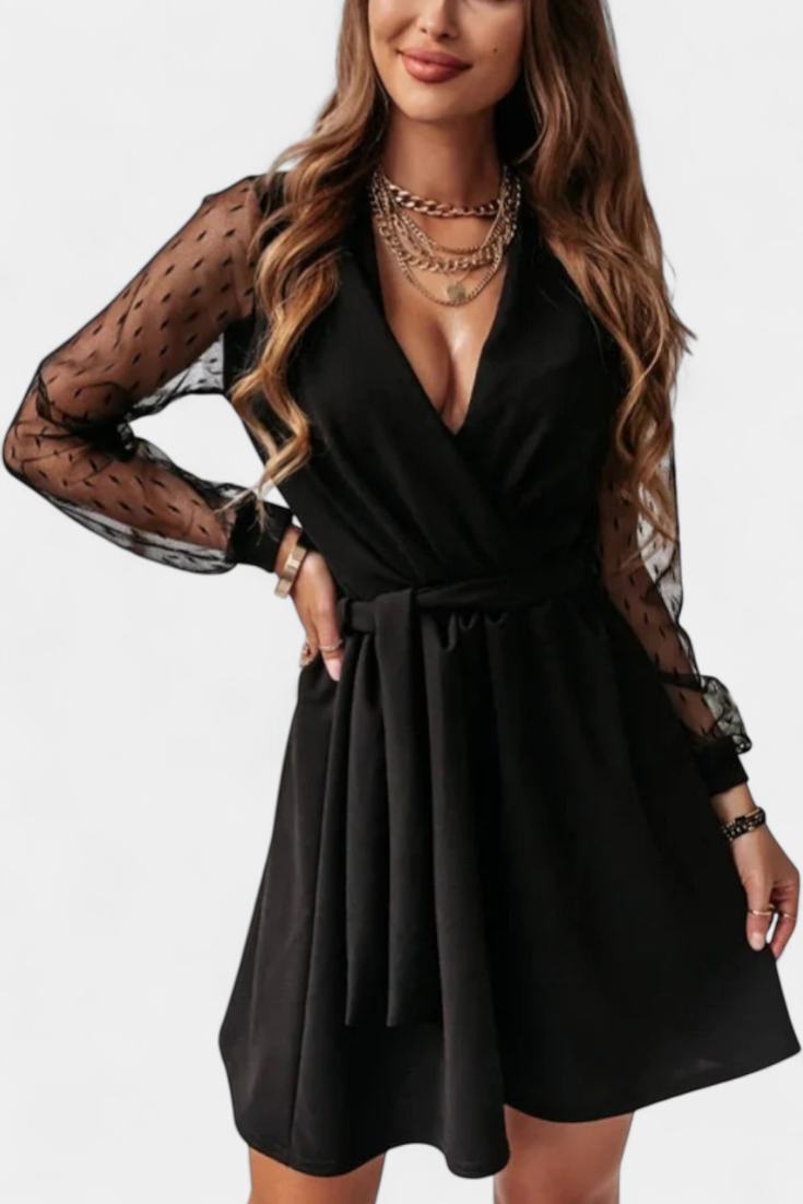 Jana Vestido Mini Elegante con Escote Sofisticado y Silueta Favorecedora